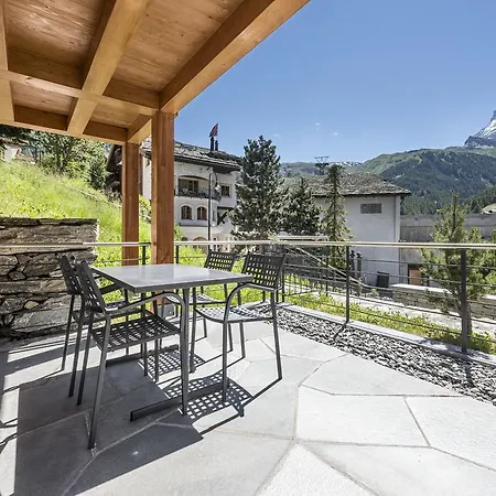 Ari Daire Zermatt