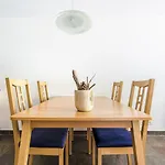 Ari Apartment *